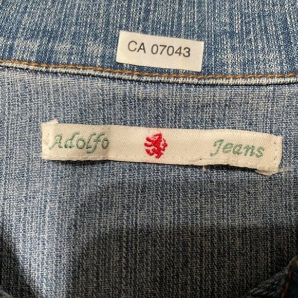 Adolfo Jeans Denim Jacket with Crystal & Rhinestones Embellishments Fits S to M - Picture 6 of 6